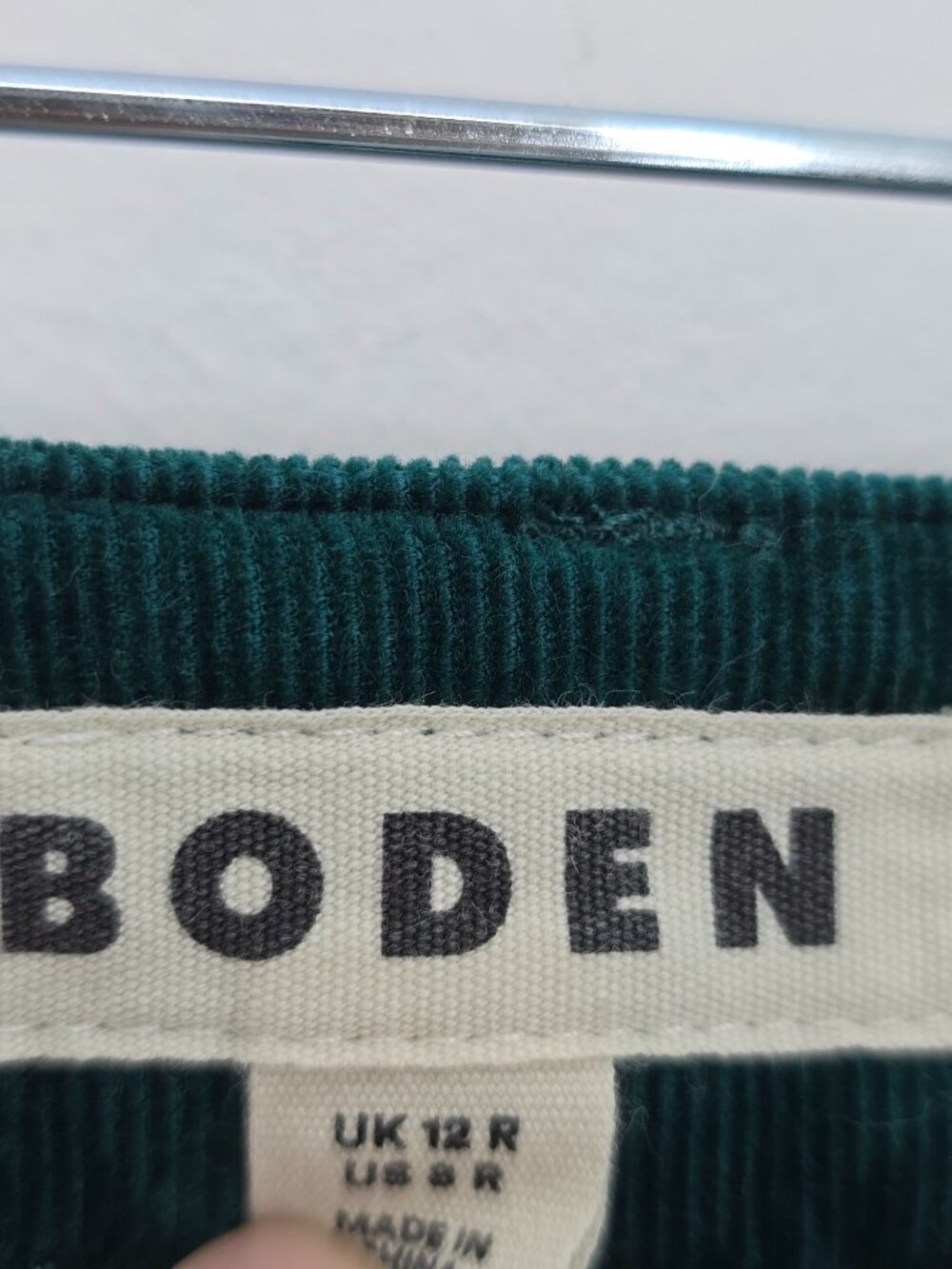 BODEN Emerald Green Corduroy Straight Leg Pants 8R - Picture 5 of 6